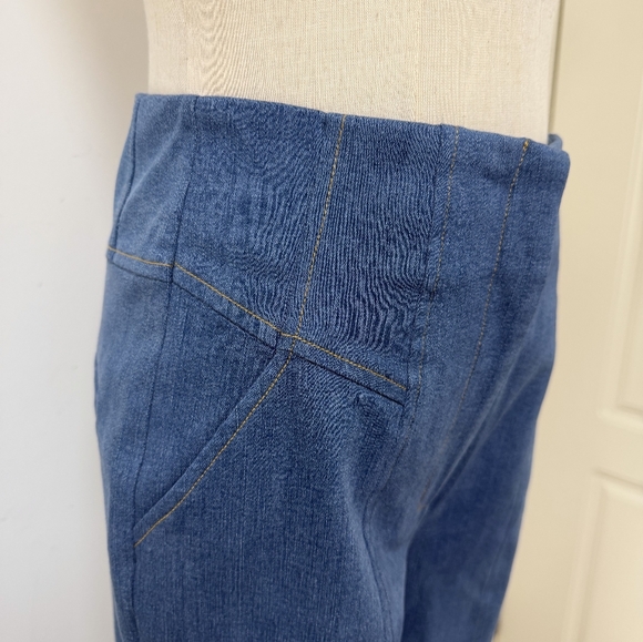 Veronica Beard Frenkle Denim Pant - Picture 12 of 16